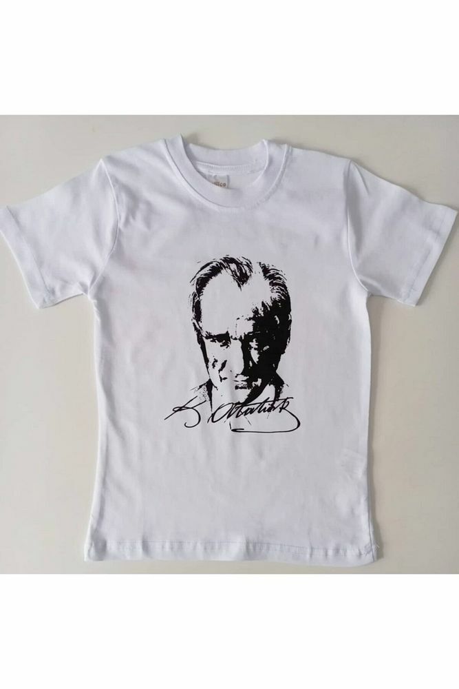 Atatürk Portre Ve Imzalı Beyaz Tişört beyaz - 6-7 Yaş