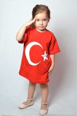 Çocuk Türk Bayraklı T-shirt